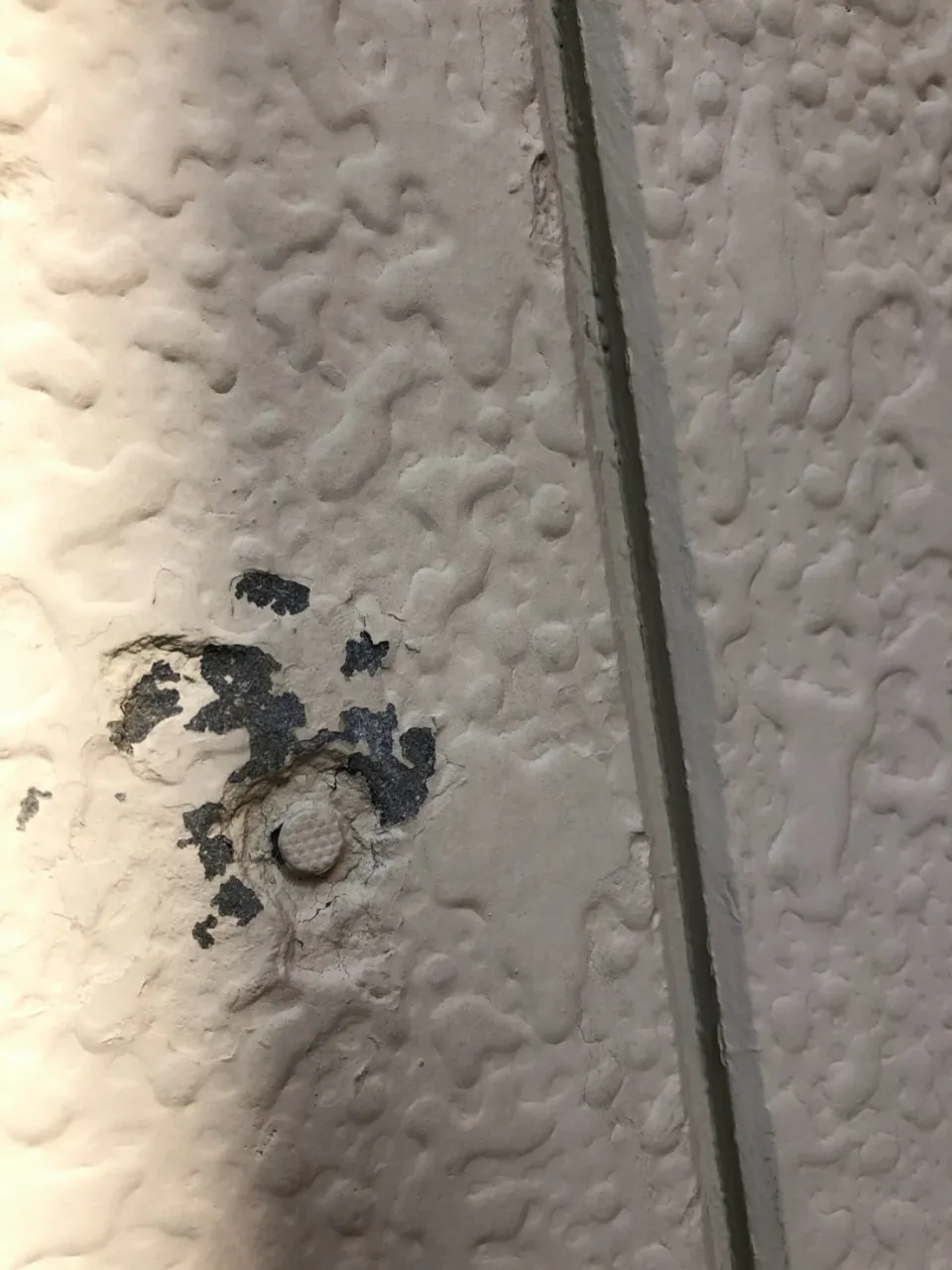 雪・凍害に強い外壁塗装ならお任せください!